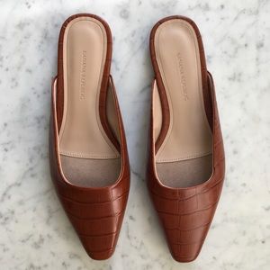 Banana Republic Genuine Leather Shoes